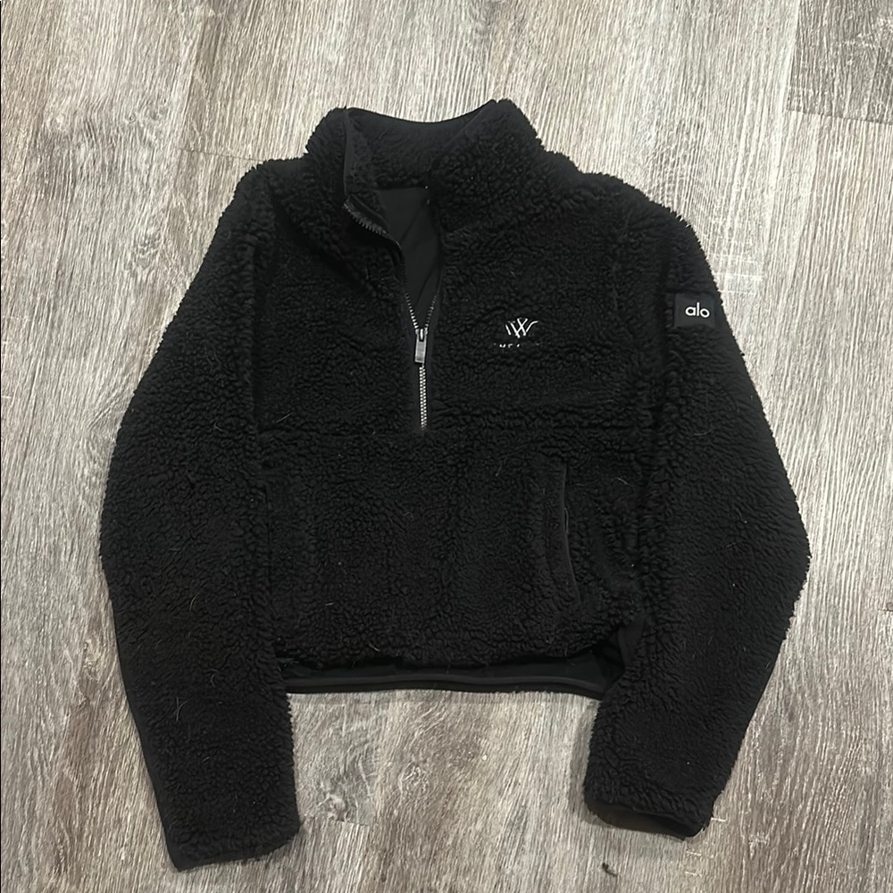 ALO Yoga LIKE NEW Black Fleece Jacket